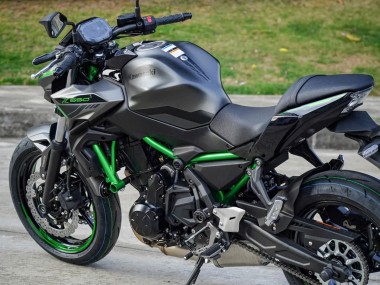 Cheap 2020-2023 Kawasaki Ninja Z650 Motorcycle Fairings - Black Green Canada