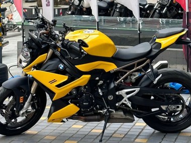 Cheap 2021-2025 BMW S1000R Motorcycle Fairings - Yellow Canada