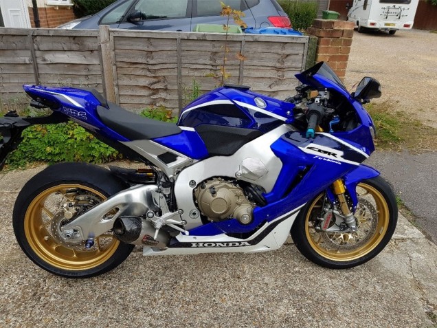 2017-2024 Honda CBR1000RR Motorcycle Fairings - White Blue Canada