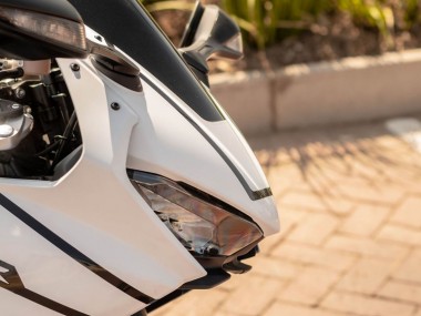 Cheap 2017-2024 Honda CBR1000RR Motorcycle Fairings - White with Black Stripe Fireblade Canada