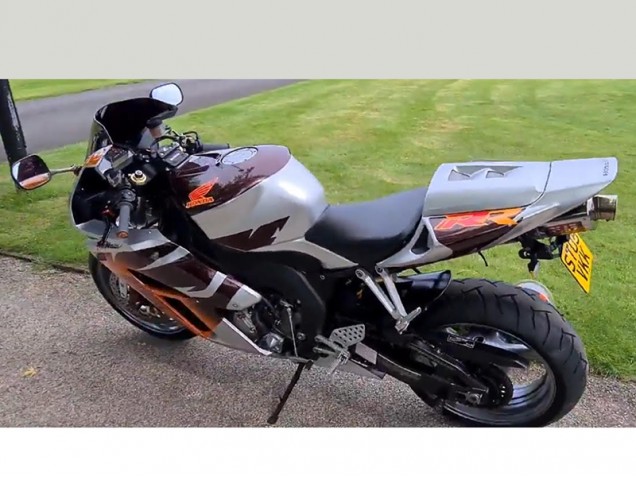 2006-2007 Honda CBR1000RR Motorcycle Fairings - Silver Orange Canada