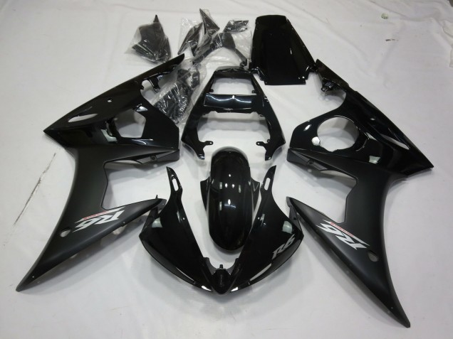 Matte Black 03-04 R6 Fairings Matte Black 03-04 R6 Fairings