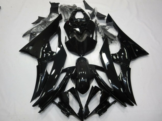 No.2 Gloss Black 08-16 R6 Fairings No.2 Gloss Black 08-16 R6 Fairings