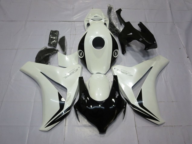 Pearl White and Black 08-11 CBR1000RR Fairings Pearl White and Black 08-11 CBR1000RR Fairings