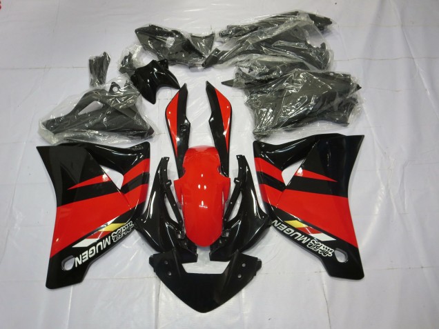 Red and Black 11-14 CBR250RR Fairings Red and Black 11-14 CBR250RR Fairings