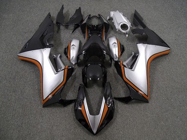 Silver and Black & Orange 17-23 CBR1000RR Fairings Silver and Black & Orange 17-23 CBR1000RR Fairings