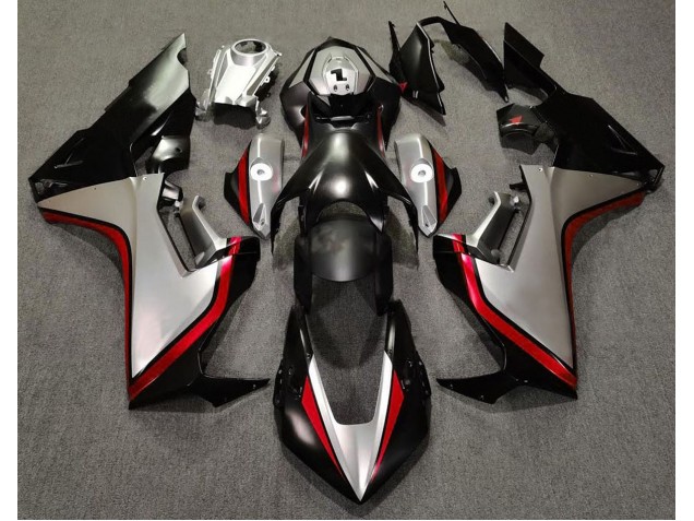 Silver and Black & Red 17-23 CBR1000RR Fairings Silver and Black & Red 17-23 CBR1000RR Fairings