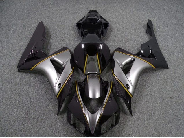 Silver with Yellow Pin Stripe 06-07 CBR1000RR Fairings Silver with Yellow Pin Stripe 06-07 CBR1000RR Fairings