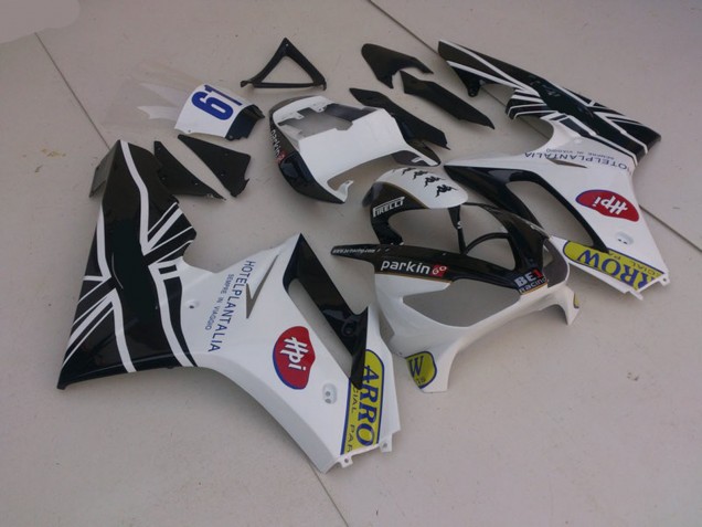 White and Black with Flag 06-08 Daytona 675 Fairings White and Black with Flag 06-08 Daytona 675 Fairings